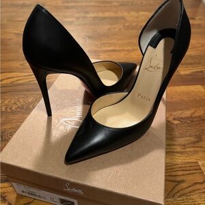 Christian Louboutin black heels 100